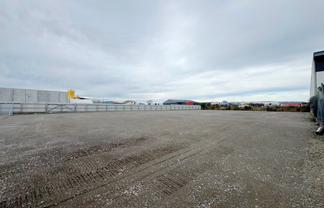 Secure Industrial Yard in Kelvin Grove