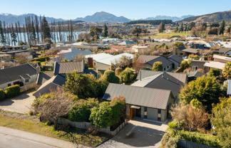 86 Meadowstone Drive, Wanaka