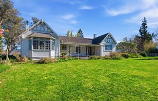 66 Central Road, Motueka