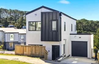 2 Waka Street, Albany