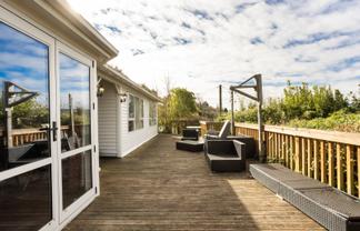 32 Adderley Terrace, Ravensbourne