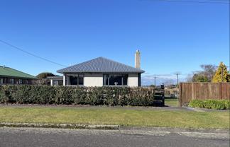 38 Brecon Road, Stratford