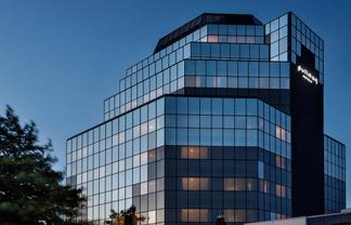 Freehold 130-key Pullman hotel investment