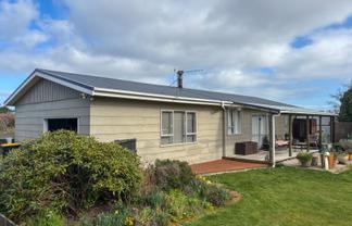 452 McQuarrie Street, Tisbury