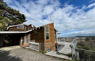 11 Wairere Road, Bastia Hill