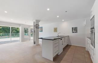 202/6 Durham Street (Kingsview Apartments), Tauranga Central