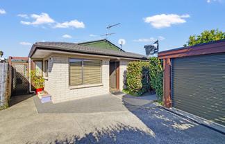 2/18 Glengowan Place, Conifer Grove