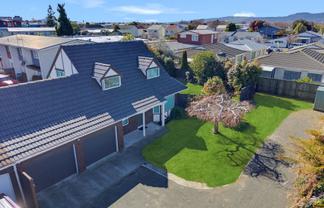 18B Ruihi Street, Victoria