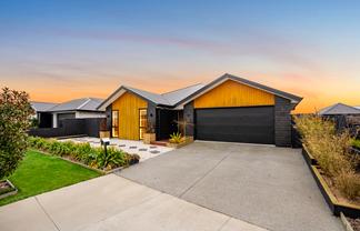 12 Orchiston Way, Lincoln