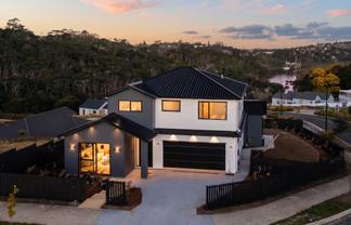 11 Awanui Road, Red Beach
