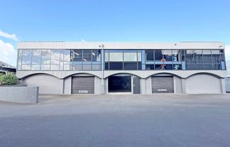 FOUR BASEMENT UNITS FOR LEASE
