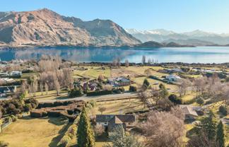 261 Beacon Point Road, Wanaka