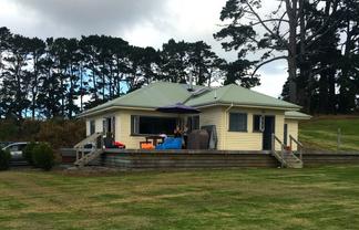 Auckland - Address withheld