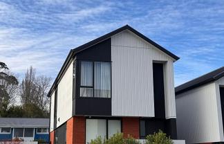 30C Range View Road, Mount Albert