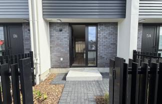 16/4 Campbell Street, Karori