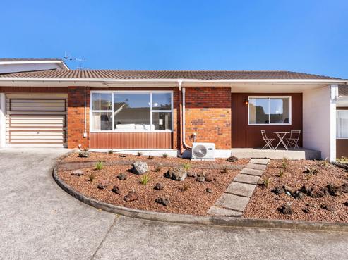 2/69 Titirangi Road, New Lynn
