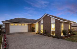 167 John Burke Drive, Aotea