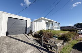 8B Banks Street, Marfell