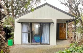 4/135 Bucklands Beach Road, Bucklands Beach