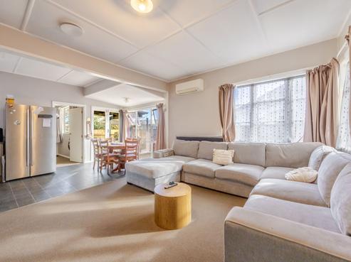 906 Tamatea Place, Mahora