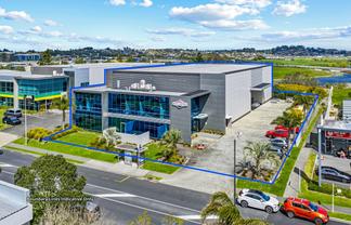 1,890 sqm Trophy Industrial HQ