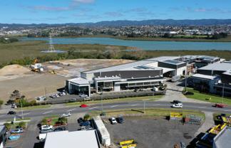 Office plus flexible warehouse option