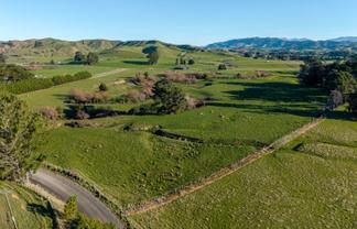 Bowen Road, Eketahuna