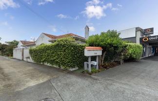 2/722 Manukau Rd, Royal Oak