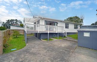 2/40C West Coast Road, Glen Eden