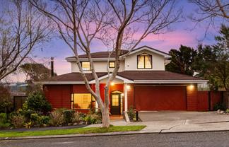 6 Samwell Drive, Whitby