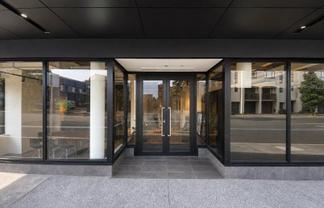 Modern & Flexible Office or Retail Opportunity