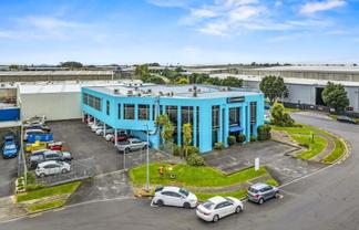 Affordable Airport Oaks office opportunity