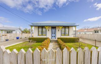 15 St Clair Street, Takapau