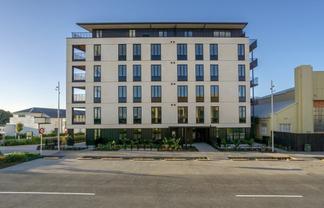 404/2 Launch Road, Hobsonville
