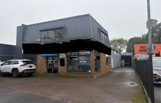 Functional Frankton Office Warehouse