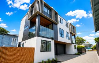 12A Tenterden Ave, Mount Eden