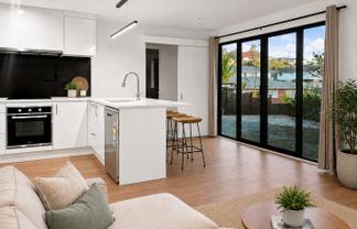 140A Spinella Drive, Bayview