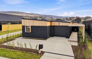 51 Vintage Street, Cromwell