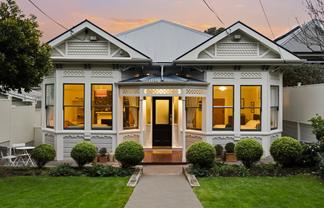 36 Hamilton Road, Hataitai