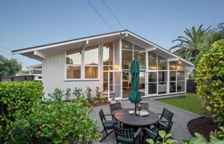 94 Barrack Road, Mount Wellington