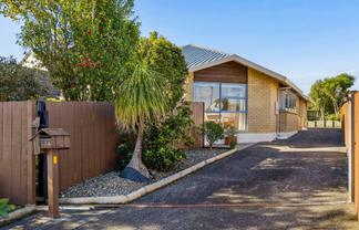 134 New Windsor Road, New Windsor