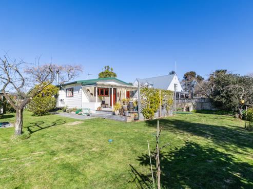 4 Pedersen Road, Haumoana
