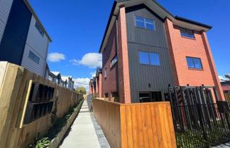 7/10 Yeovil Road, Te Atatu Peninsula