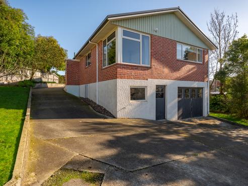 12 Hanan Place, Parkside