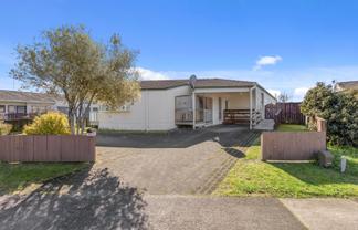 37 Garland Drive, Saint Andrews