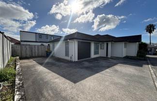 797B Te Atatu Road, Te Atatu Peninsula