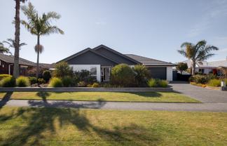 37 Santa Monica Drive, Papamoa