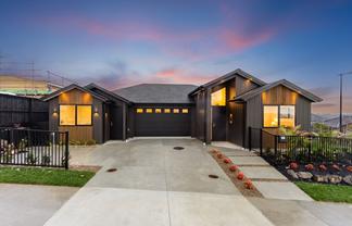 80 Parish Drive, Milldale
