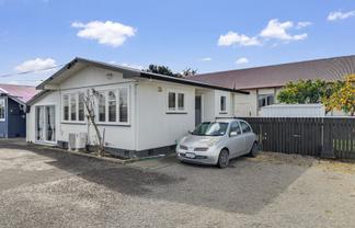 2/42a Geddis Ave, Maraenui