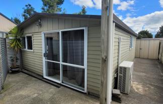 14A Cleveland Street, Bader